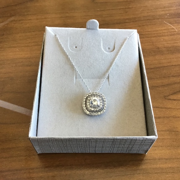 Peoples JWBR Diamond 925 Cushion Shaped Double Halo Frame Pendant/Twisted Chain - Picture 1 of 11